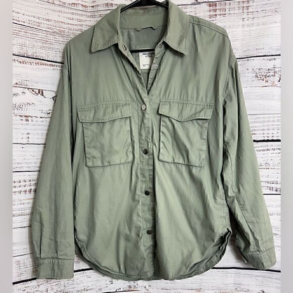 Abercrombie and Fitch shirt womens Sz Small snap front army green shacket cotton - Picture 1 of 11